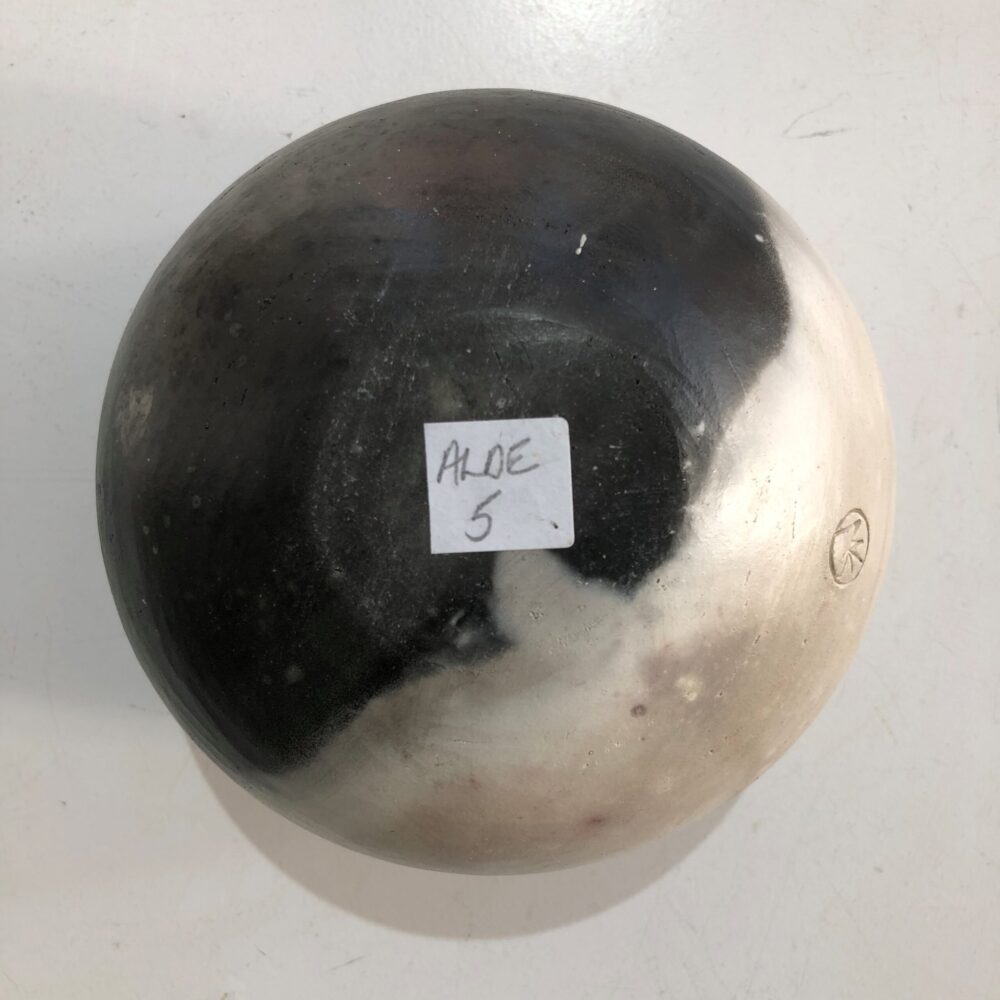 Stoneware Pot - Pit Fired (ALDE 5) - Image 3