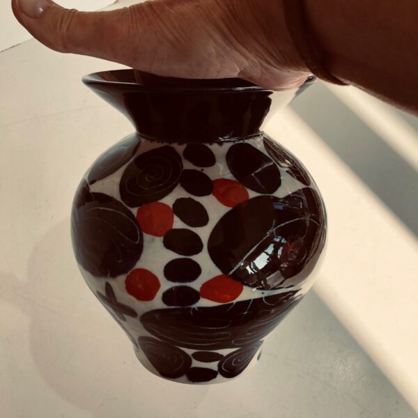 Large Earthenware Vase (SS33)