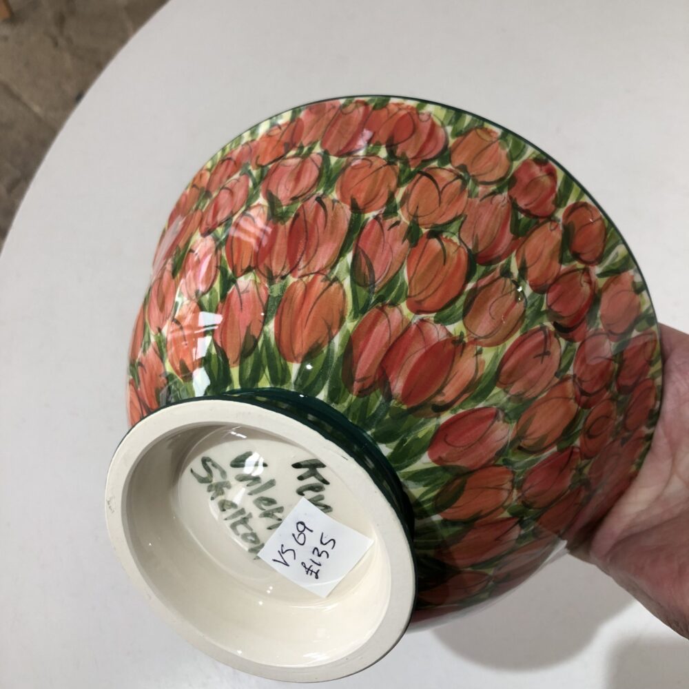 Small Red Tulip Bowl (VS69) - Image 2