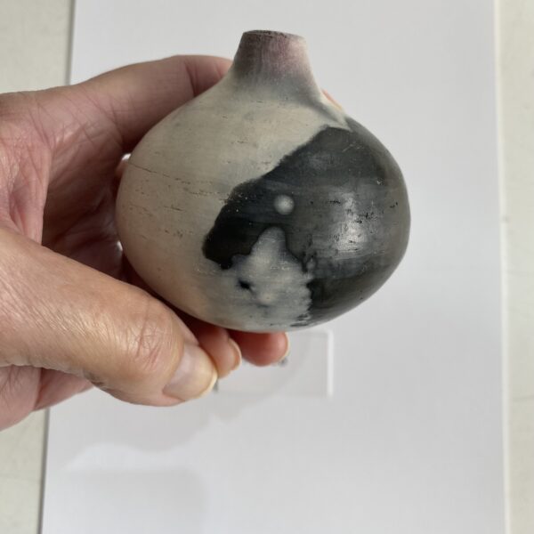 ME28 Pit Fired Ceramic Vessel, Stoneware.
