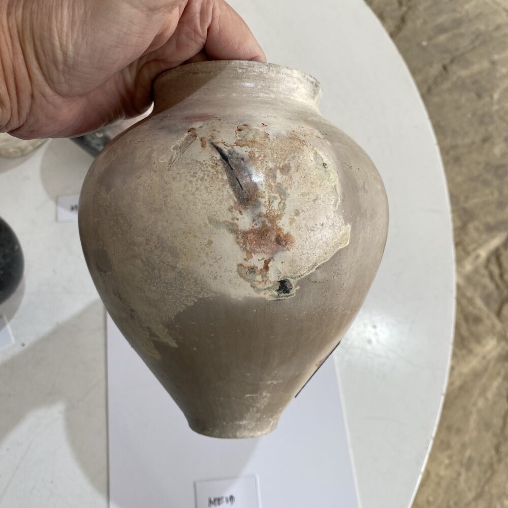 ME19 Stoneware Vessel - Image 4